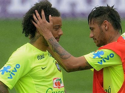 Marcelo y Neymar, durante un entrenamiento.