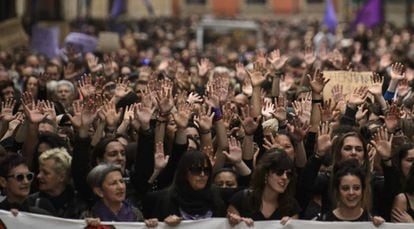 Cabecera de la manifestación de este sábado contra la sentencia de La Manada.
