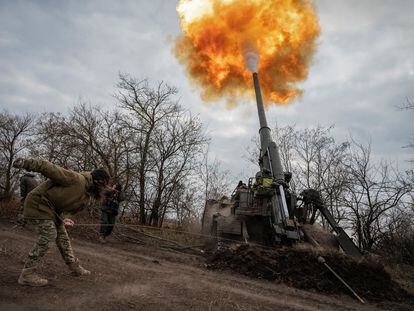 Fuerzas de artillería ucranias, este miércoles en el frente de Jersón.