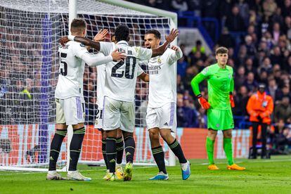 Valverde, Vinicius, Ceballos y Rodrygo celebran el segundo gol del Real Madrid el pasado martes ante el Chelsea.