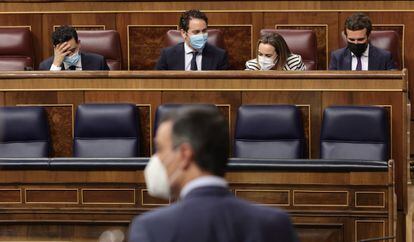 El presidente del Gobierno, Pedro Sánchez, interviene este jueves en una sesión de control al Gobierno, en el Congreso de los Diputados, Madrid, (España).