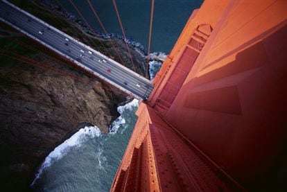 Vista cenital del famoso Golden Gate, en San Francisco (California).