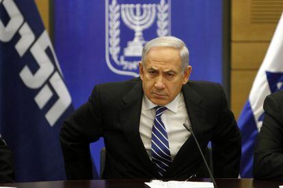 Netanyahu, en una reuni&oacute;n de su partido en el parlamento de Israel.