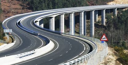 Autopista Central de Galicia, AP-53.