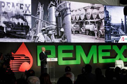 José Antonio González Anaya, director de Pemex, presenta el Plan de Negocios.