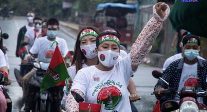 En campaña a favor de un partido Kachin en Myitchina-Kachin State-Myanmar