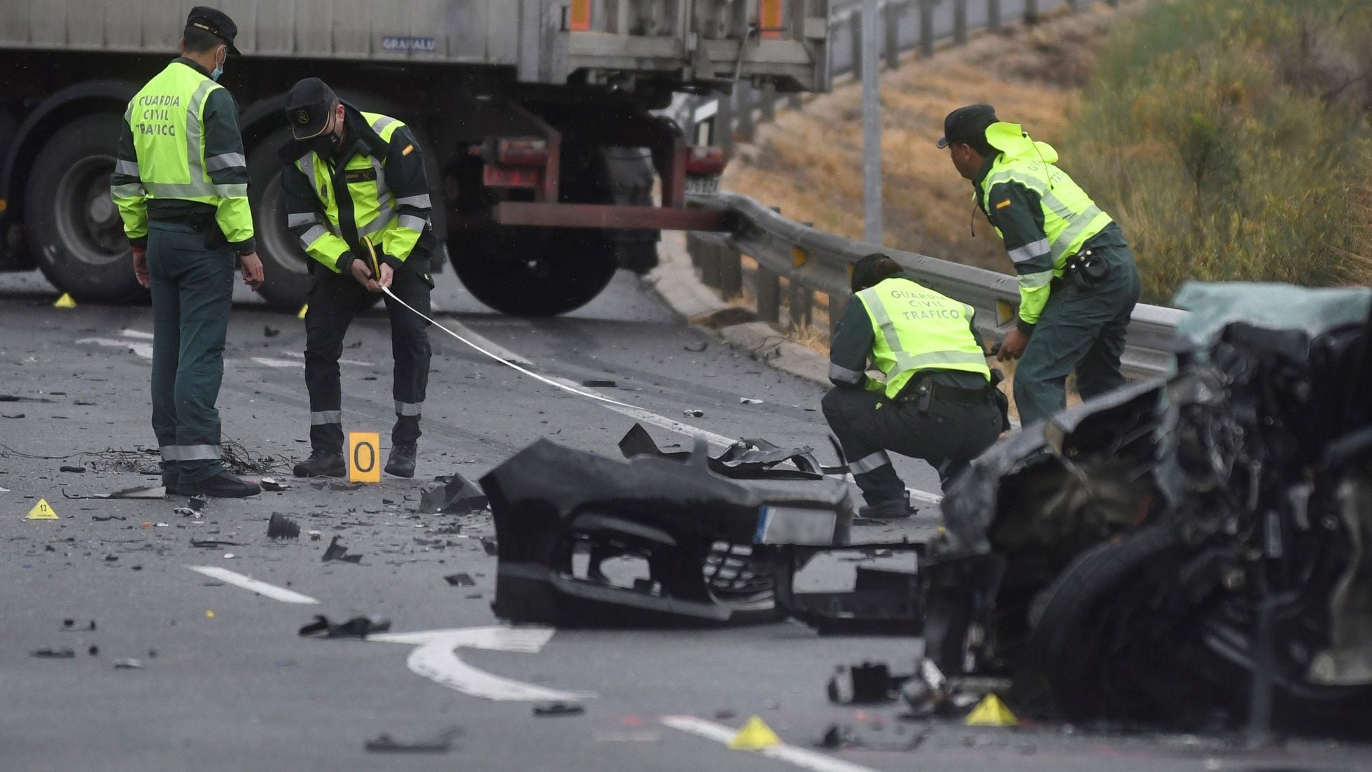 Las muertes en accidentes de tráfico caen en España casi un 80% en 20 años  | España | EL PAÍS