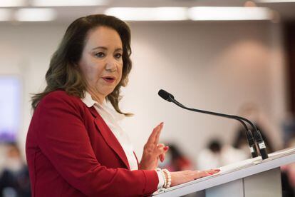 La ministra Yasmín Esquivel, durante una conferencia en Ciudad de México