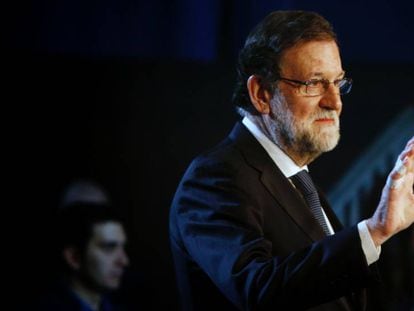 Foto: Mariano Rajoy, en la Convención Nacional del PP en Sevilla. | Vídeo: Íñigo Méndez de Vigo valora la decisión de Alemania de excarcelar a Carles Puigdemont.