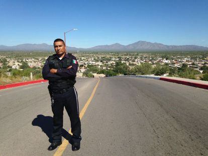 Manuel Vázquez, policía municipal de Caborca (Sonora)