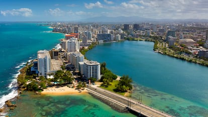 Vista aérea de la Laguna del Condado en San Juan, Puerto Rico.
