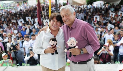 Delfina Gómez y López Obrador durante un acto en el Estado de México, en 2019.
