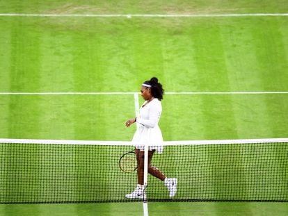 Serena Williams, durante el partido contra Tan en la central de Wimbledon.