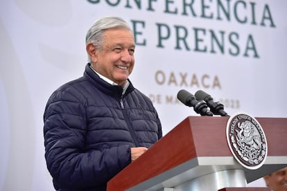 López Obrador durante su conferencia matutina de este martes.