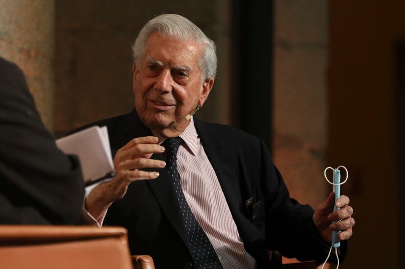 Mario Vargas Llosa Se Redescubre A Través De Sus Textos | Cultura | EL PAÍS