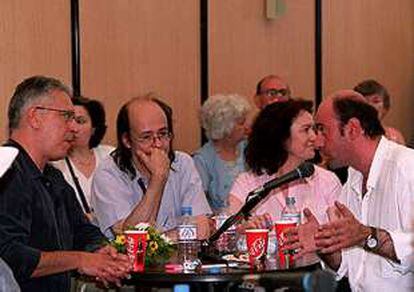 De izquierda a derecha, los escritores Fernando Delgado, Miguel Naveros, Clara Sánchez y Javier Lasheras.