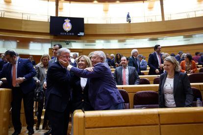 El PP consuma el veto a la amnistía en el Senado sin rebajar su discurso más duro 