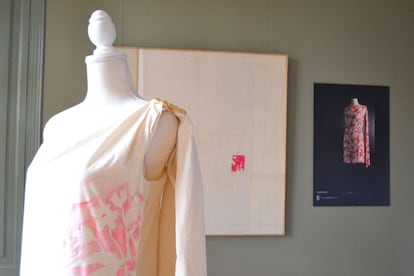 Detall de l'exposició 'Entredós: estirant el fil'.