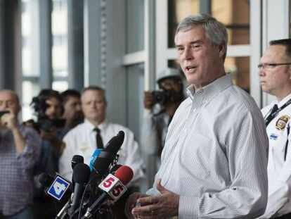 El fiscal de San Luis Robert McCulloch al anunciar el arresto en Ferguson