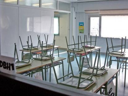 Un aula vacía en un colegio de Labastida, localidad situada en la Rioja alavesa.