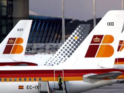 Aviones de Iberia en la Terminal T-4 del aeropuerto de Madrid Barajas.