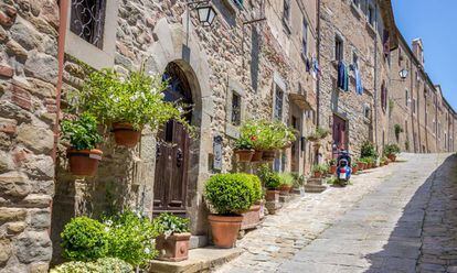 Una calle de Cortona, en la Toscana (Italia).