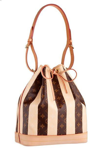 Para tu madre: bolso Noé, con la nueva lona Monogram Rayures, perteneciente a la colección Crucero 2012 de Louis Vuitton. Cuesta 950 euros el tamaño pequeño y 1.180 el grande.