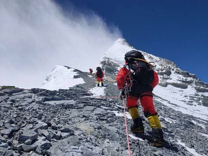 Una expedición en el Everest.