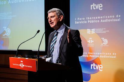 El presidente de RTVE, José Manuel Pérez Tornero, en la clausura del I Foro Iberoamericano de Servicio Público Audiovisual, el pasado 16 de febrero en Madrid.