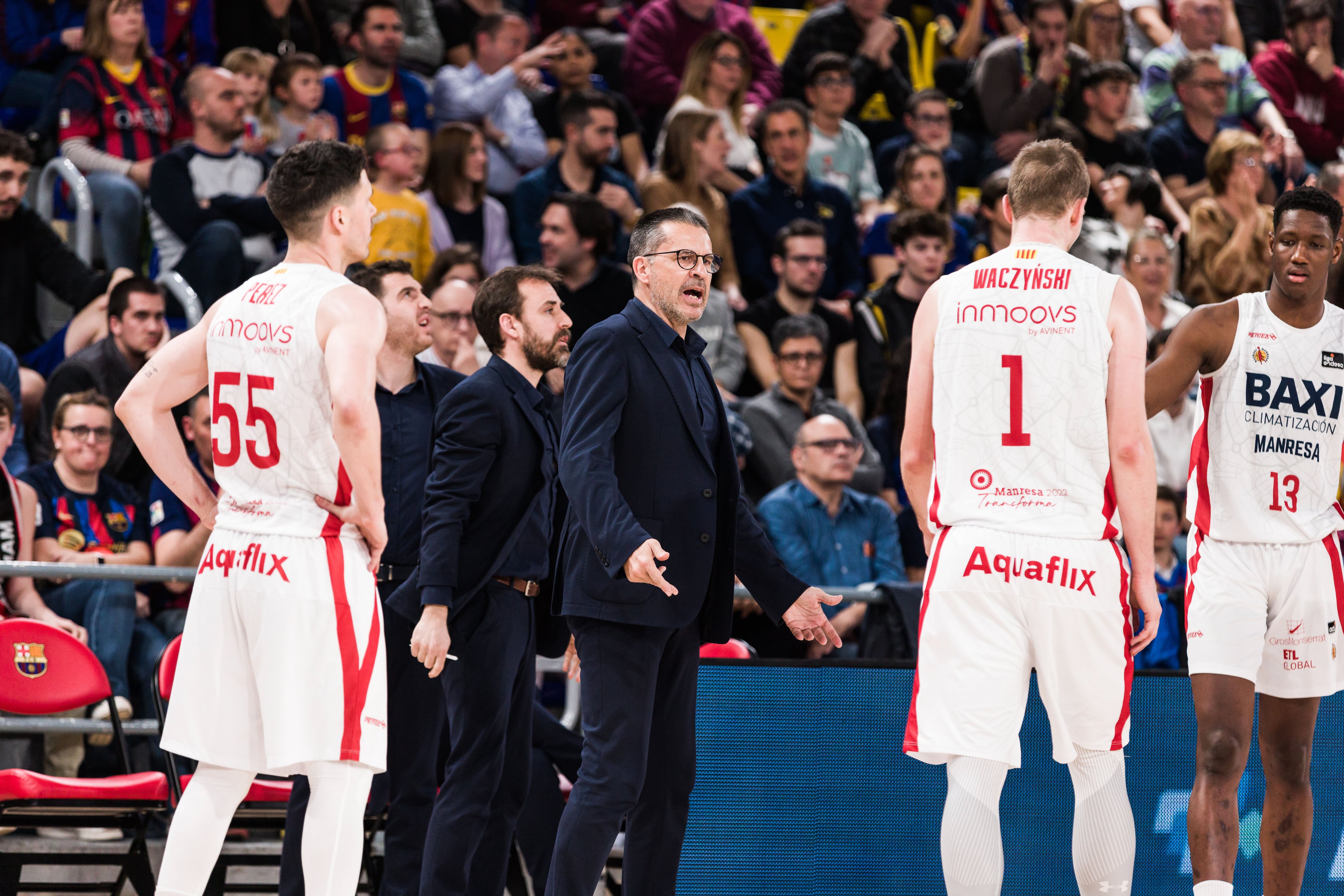 Pedro Martínez, nuevo técnico del Valencia Basket y el reclamo para un imposible: llenar el Roig Arena