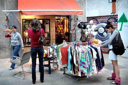 La Moda Me Incomoda, tienda de ropa de nuevos diseñadores en la calle de Cordellats, en el barrio del Carmen.