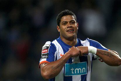 El jugador del Oporto, el brasileño Hulk, durante la celebración de un gol.