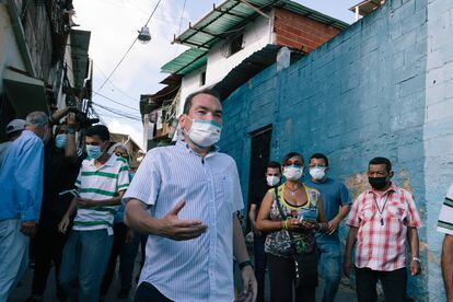 El candidato a la alcaldía del municipio Libertador por la oposición, Tomás Guanipa.