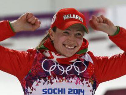 Darya Domracheva, oro en biathlon 15km