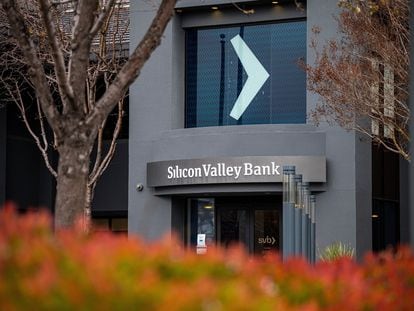 Silicon Valley Bank headquarters in Santa Clara, California, US, on Thursday, March 9, 2023. SVB Financial Group bonds are plunging alongside its shares after the company moved to shore up capital after losses on its securities portfolio and a slowdown in funding. Photographer: David Paul Morris/Bloomberg