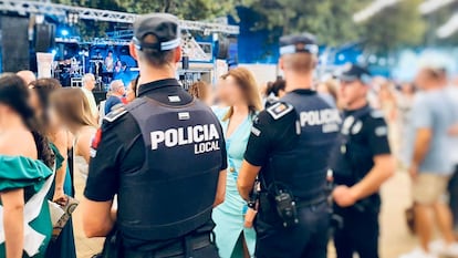 Agents of the Local Police of Almendralejo.