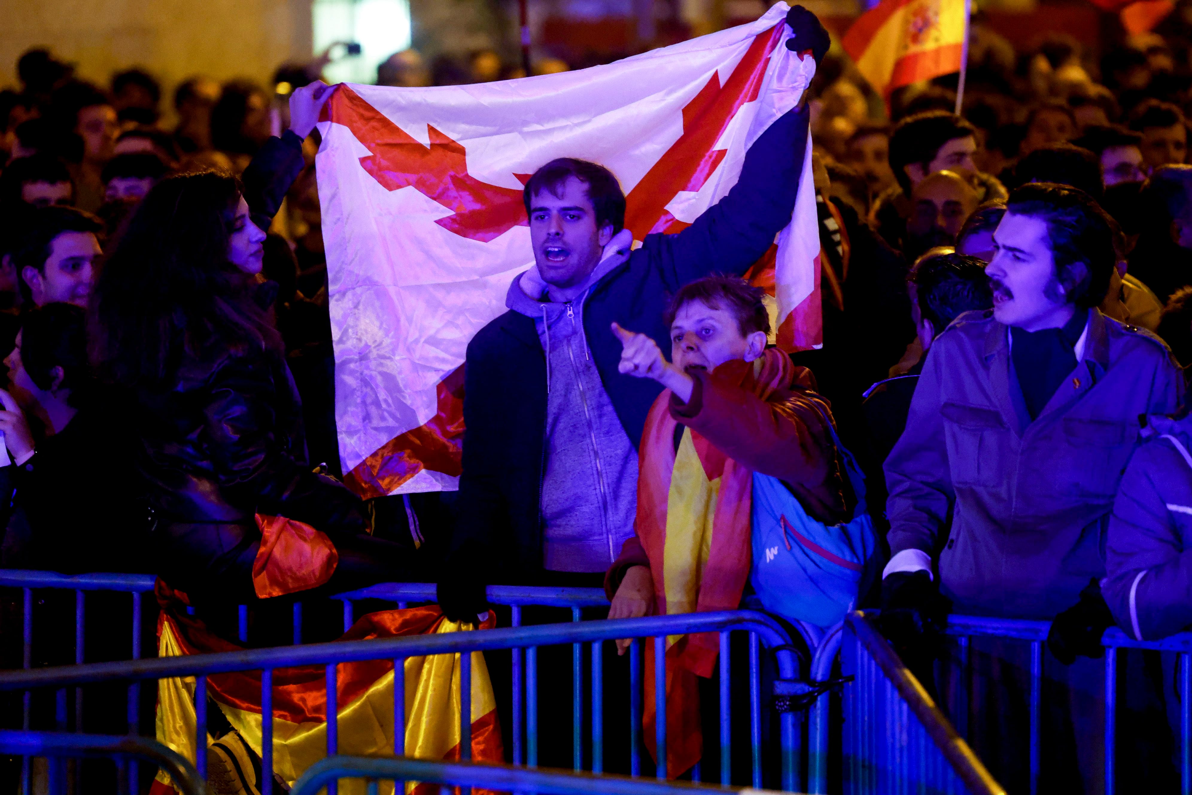 Manifestación en contra de la amnistía, este miércoles cerca de la sede del PSOE.