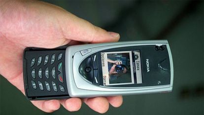 Móvil Nokia 7650.