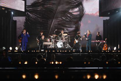 La mítica banda de pop Take That, durante su actuación. El grupo ha sido galardonado con el premio Golden Music Award de LOS40. 

