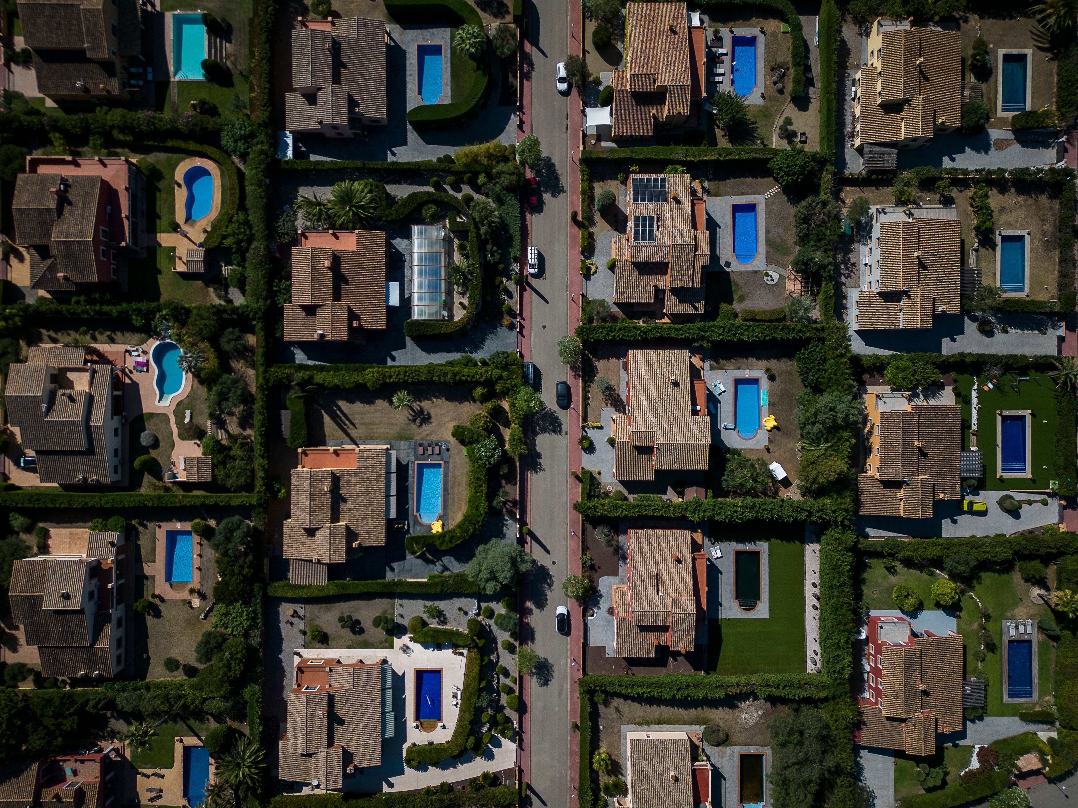 Cataluña limita el gasto de agua para el turismo y flexibiliza el llenado de piscinas