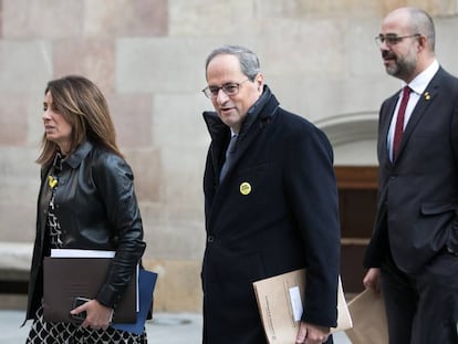 El president català, Quim Torra, acompanyat dels seus consellers, Budo i Buch.