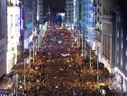 La jornada del día de la mujer terminó con una movilización sin precedentes y superior a la de cualquier otro país. Diversos factores han contribuido al hecho diferencial español