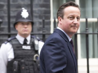 David Cameron en Downing Street el 8 de mayo.