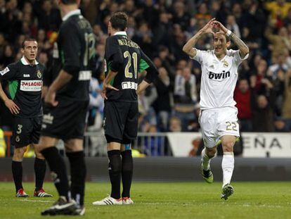 Di María celebra su gol.