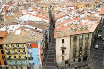 El casco antiguo de Pamplona se ha convertido en zona de bajas emisiones. 