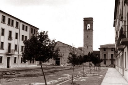 La iglesia de Sant Marcel·lí en construcción a finales de los cincuenta.