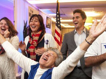 Seguidores de Trump celebran la victoria en Pennsylvania.