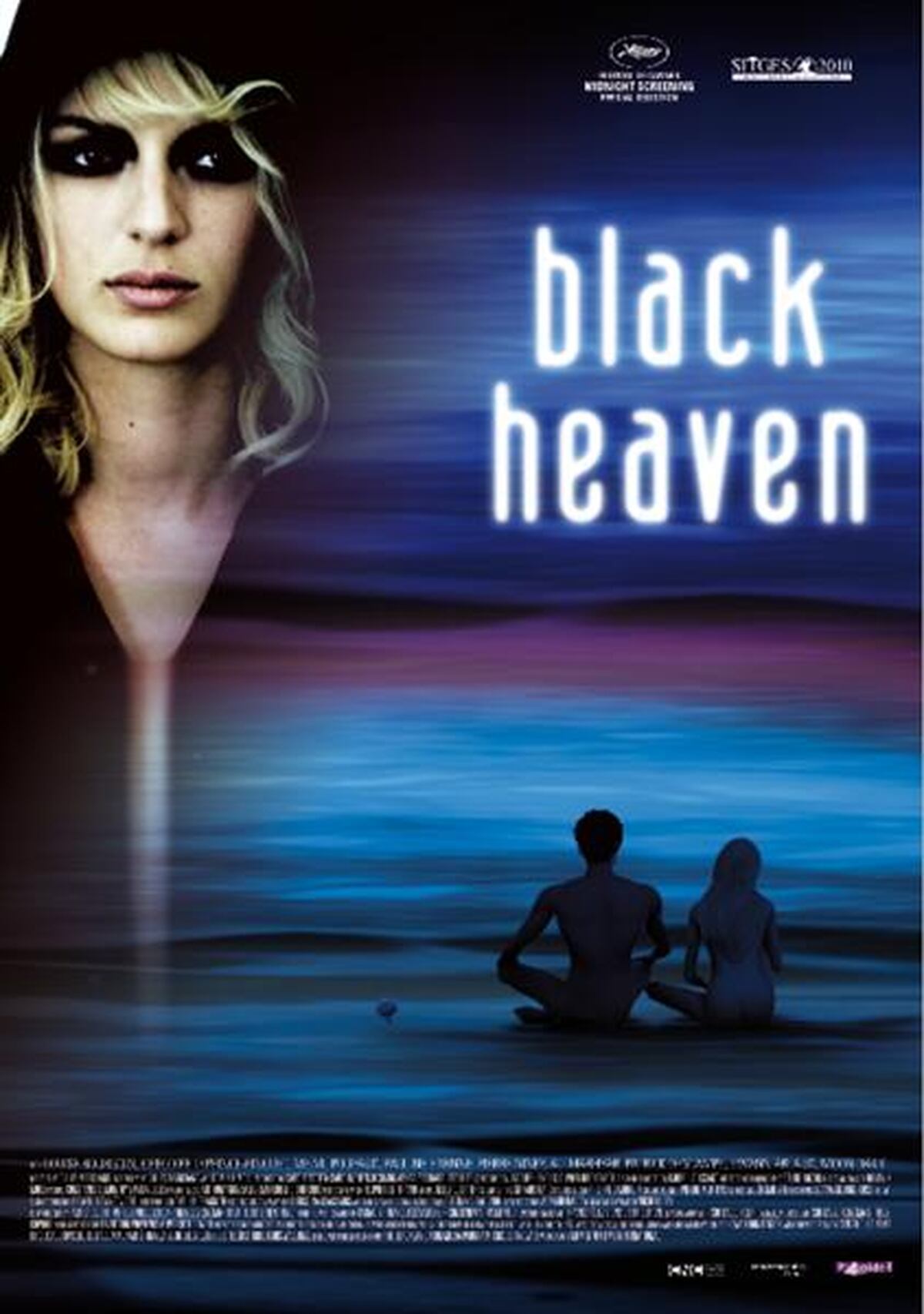 Black heaven перевод. Луиз Бургуан черные небеса. Черные небеса фильм 2010. Блэк Хэвен. Постер темные небеса.