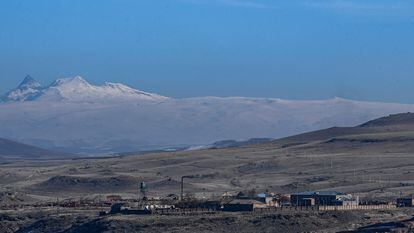 Vista de un pueblo en el lado armenio junto a la frontera con Turquía, el pasado día 7.