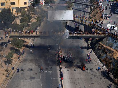 Una vista aérea de las protestas en El Alto, en las afueras de La Paz, en Bolivia, este domingo.